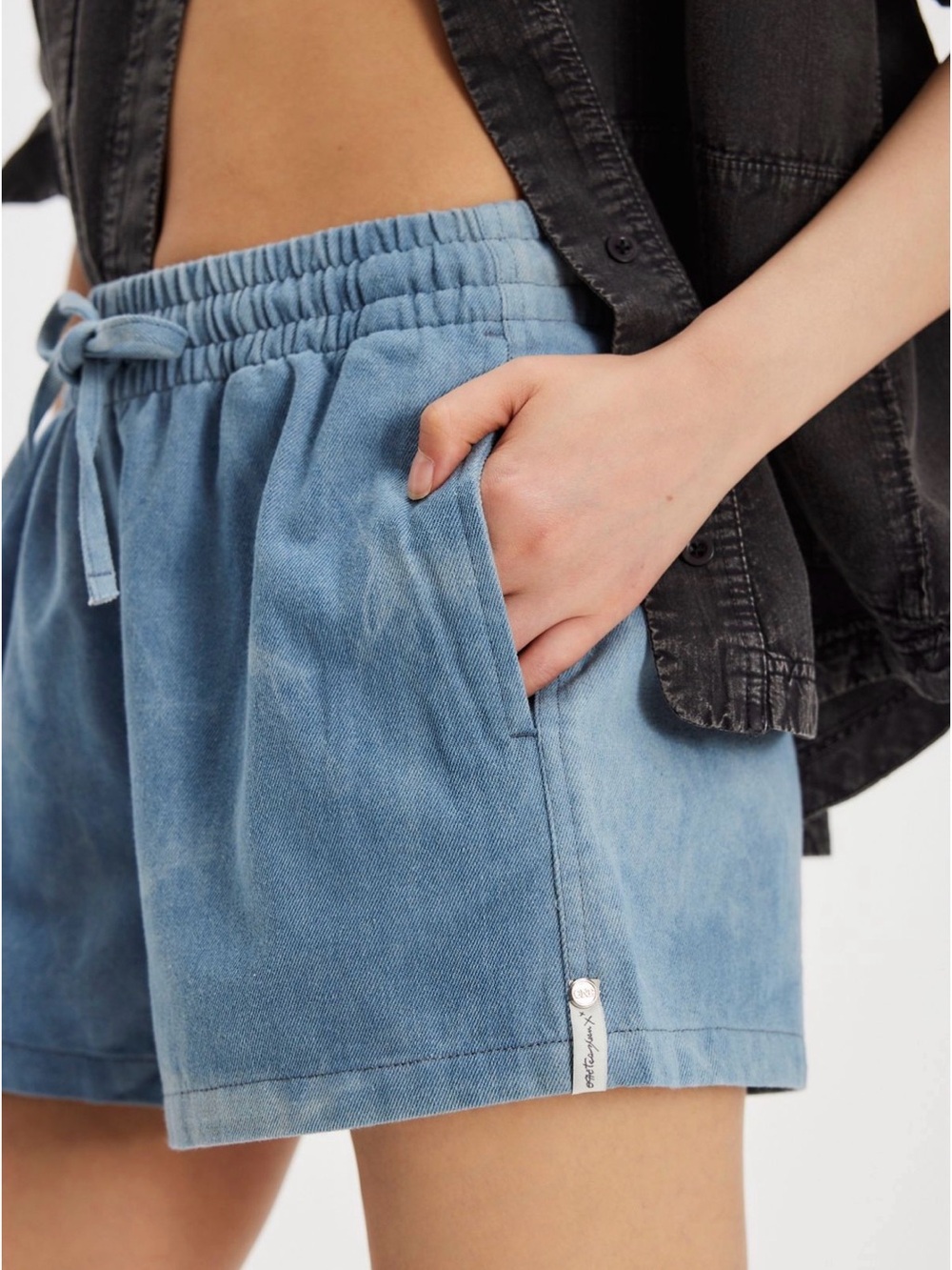 NWT, Size Large, One Teaspoon, Blue Halo Color, Drawstring Denim Shorts